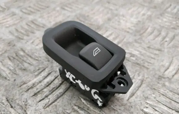 Volvo XC60 Electric window control switch 31272013