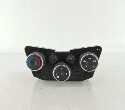 Chevrolet Aveo Interior fan control switch 95076695