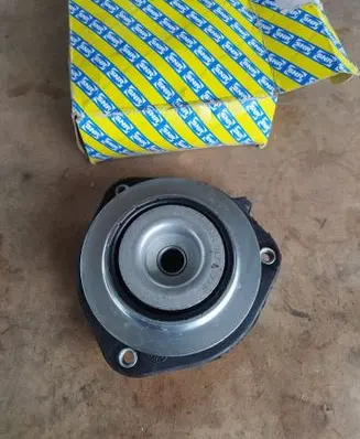 Volkswagen PASSAT B6 Front upper strut mount KB657.14