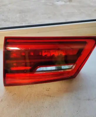 BMW 5 G30 G31 Tailgate rear/tail lights 630342R1
