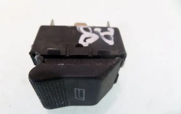 Audi A8 S8 D3 4E Electric window control switch 4D095985501C