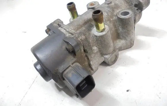 Mitsubishi Carisma EGR valve