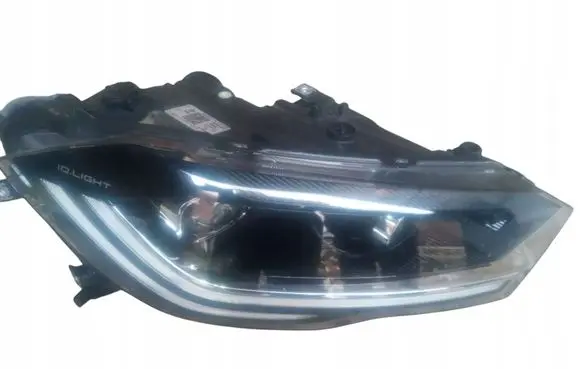 Volkswagen Polo VI Headlight/headlamp 2G1941036R