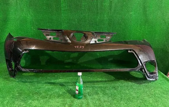 Toyota RAV 4 (XA40) Front bumper