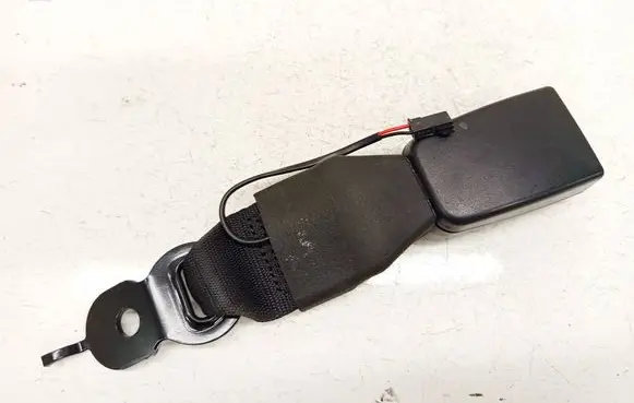 BMW 5 F10 F11 Rear seatbelt buckle 724327504