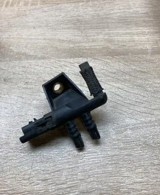 Mitsubishi Lancer Fuel pressure sensor 96356 92580 9258092580