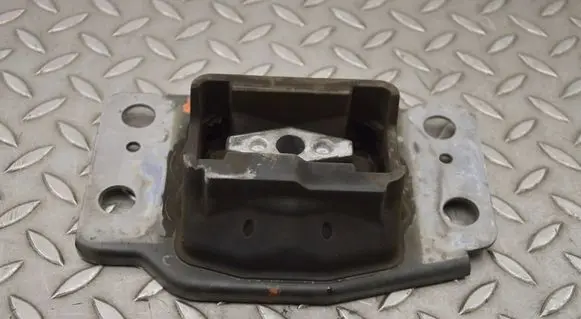Ford Galaxy Gearbox mount 7G917M121BA