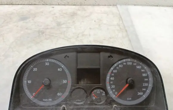 Volkswagen Caddy Speedometer (instrument cluster) 2K0920844A V0002000 A2C53023102