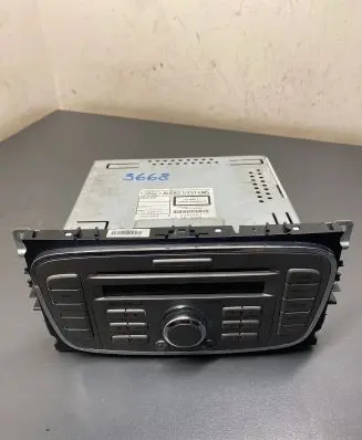 Ford Focus Radio/CD/DVD/GPS head unit 8M5T18C815AB