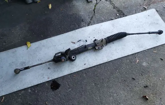 Steering rack