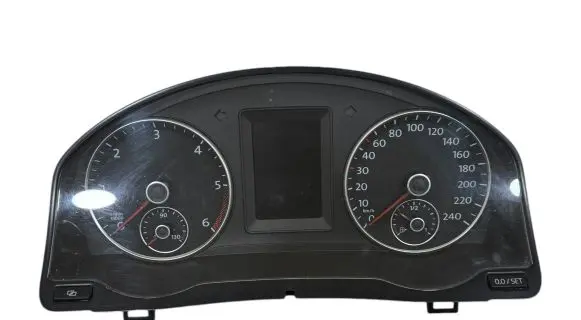 Volkswagen Golf Plus Speedometer (instrument cluster) 5M0920870E VD10482801 1073904785
