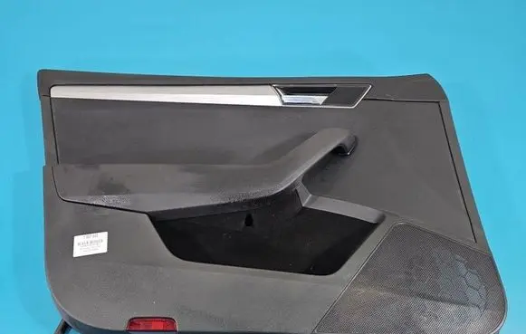 Skoda Superb B8 (3V) Front door card panel trim 3V1867011 IMPRK1607522