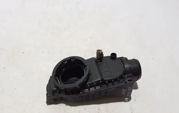 Jaguar XJ X351 Air intake hose/pipe 4R8Q6K770AE