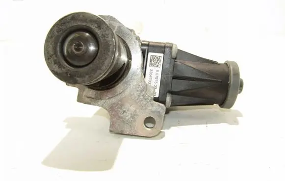 Mercedes-Benz A W176 EGR valve 705320020