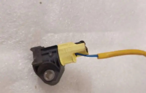 Hyundai Tucson IV NX4 Airbag deployment crash/impact sensor 95920M6000 95920HM6000 52879