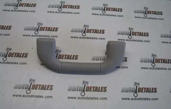 Mercedes-Benz C W204 Front interior roof grab handle A204100051