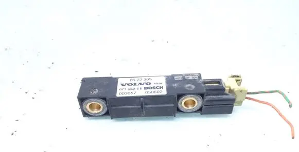 Volvo V70 Airbag deployment crash/impact sensor 8622365 073965 003657