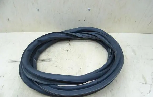 Citroen DS4 Trunk rubber seal (body) 