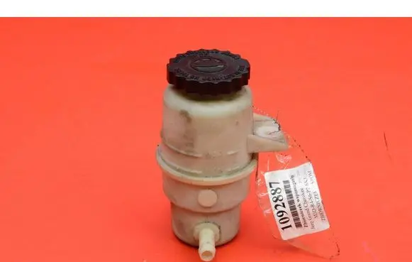 Jeep Grand Cherokee Power steering fluid tank/reservoir 68068967AC