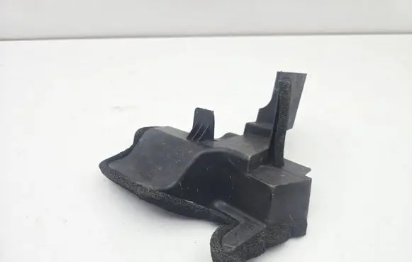 Toyota Yaris Intercooler air guide/duct channel 165930M010