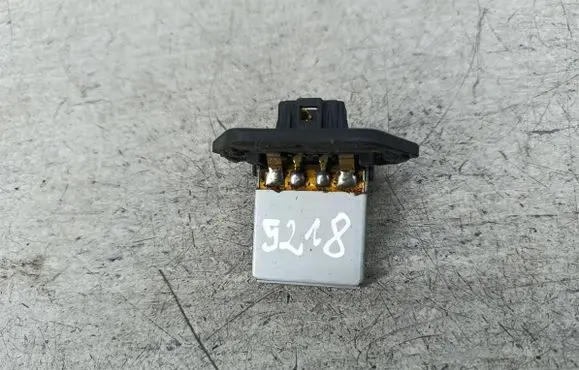 KIA Rio Heater blower motor/fan resistor 