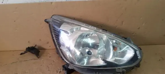 Mitsubishi Space Star Headlight/headlamp