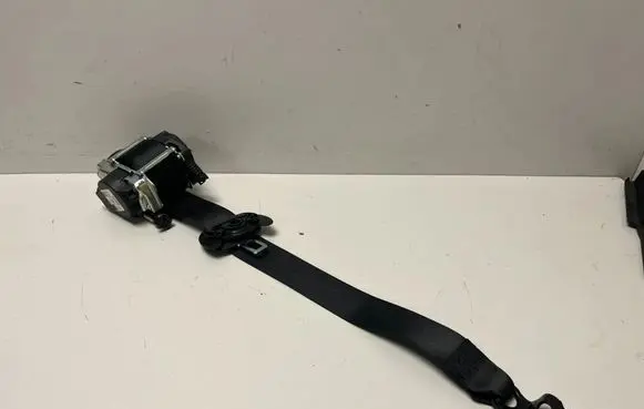 BMW X1 U11 Front seatbelt 6959457