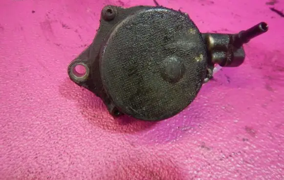 Citroen C3 Vacuum pump