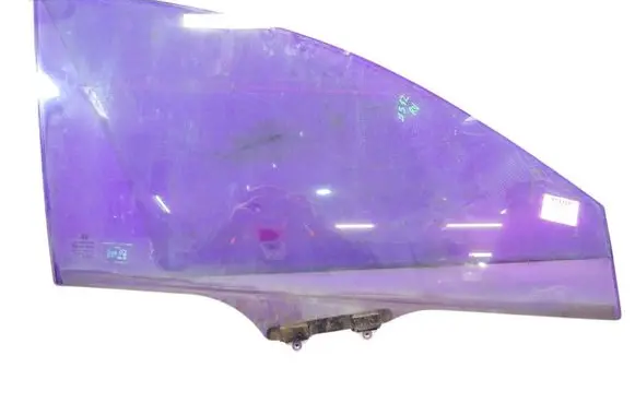 Honda CR-V Front door window glass four-door 