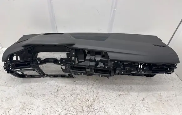 Volkswagen Golf VIII Dashboard 5H1857003N