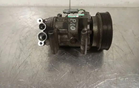 Renault Clio III Air conditioning (A/C) compressor (pump) 8200819568 SD6V12 11318002862