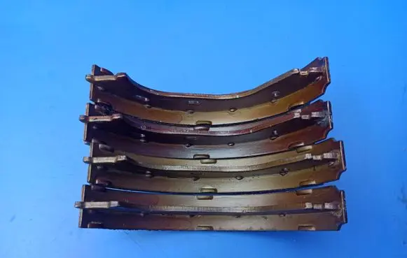 Mercedes-Benz S W126 Handbrake/parking brake pads 
