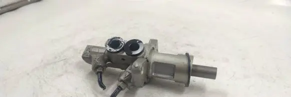 BMW 3 E92 E93 Master brake cylinder
