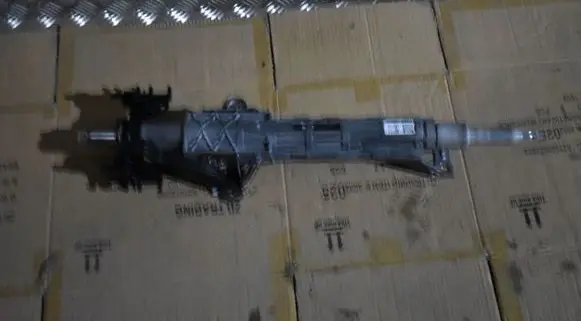 BMW X3 G01 Steering wheel axle 6896187 5905232488600
