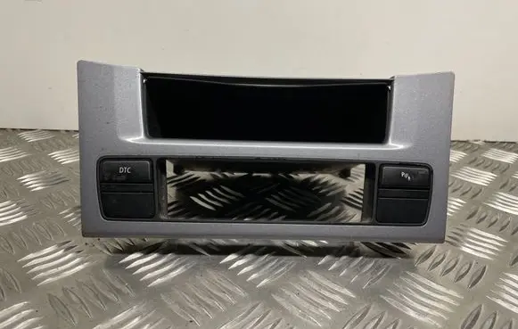 BMW 5 E60 E61 Glove box 69139391 9159051 9159076