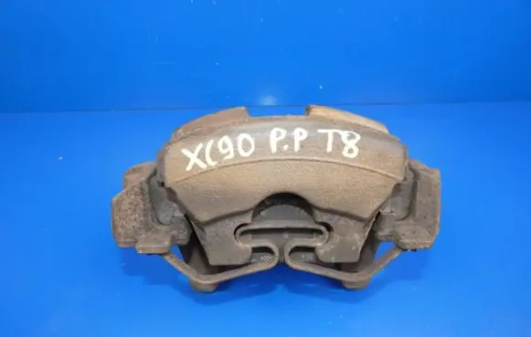 Volvo XC90 Front brake caliper 31381549