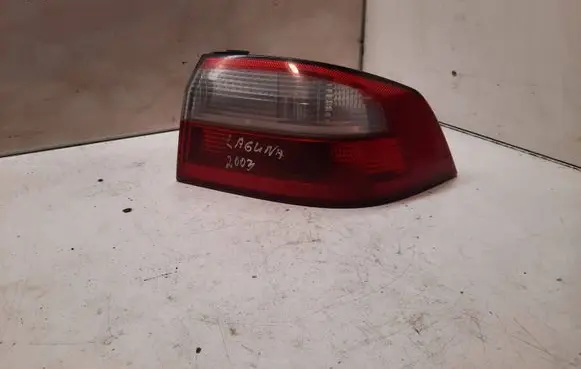 Renault Laguna II Rear/tail lights 8200002474