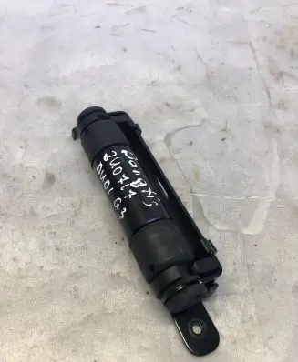 Audi Q3 F3 Soft lock spindle drive 83a827242b