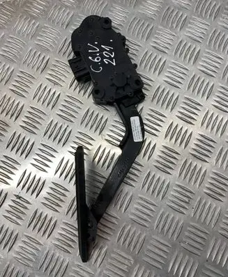 Chrysler Grand Voyager IV Accelerator throttle pedal 04861650AB 034PE4203