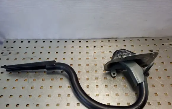 BMW 5 E60 E61 Tailgate/trunk/boot hinge 7034246