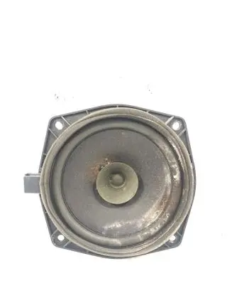 Mitsubishi Outlander Front door speaker