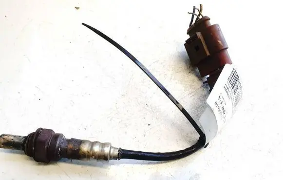 Volkswagen Polo IV 9N3 Lambda probe sensor 03D906261