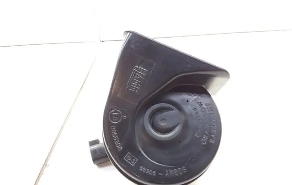 Ford Mondeo Mk III Horn signal E30055306 E355306