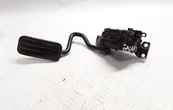 Ford Galaxy Accelerator throttle pedal 7M4721603B YM219F836GA