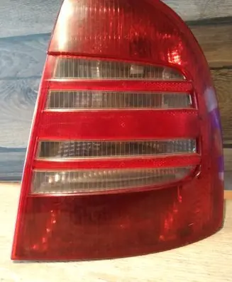 Skoda Superb B5 (3U) Rear/tail lights 3U5945112