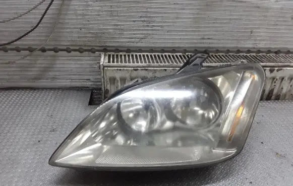 Ford Focus C-MAX Headlight/headlamp 3M5113006AH