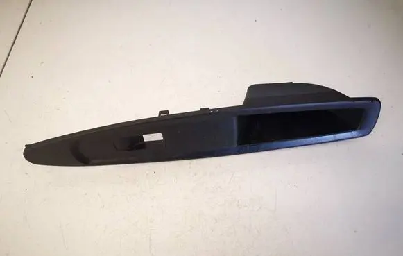 Citroen C4 I Front door window switch trim 9650912377