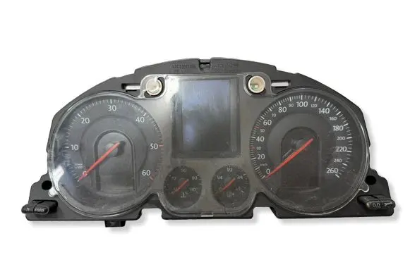 Volkswagen PASSAT B6 Speedometer (instrument cluster) 3C0920870Q SW4240 HW033