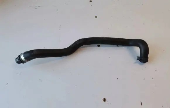 Mercedes-Benz C W205 Engine coolant pipe/hose A2058300602