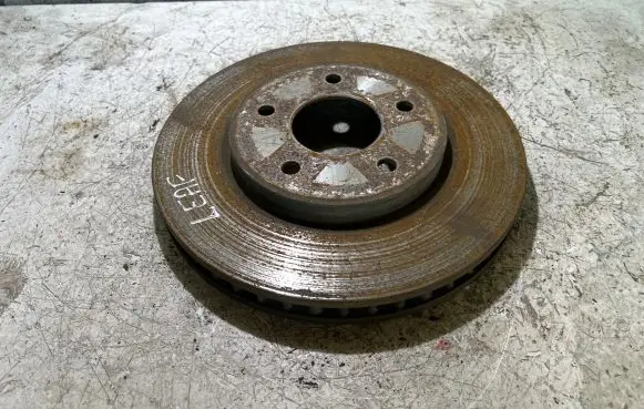 Nissan Leaf I (ZE0) Front brake disc